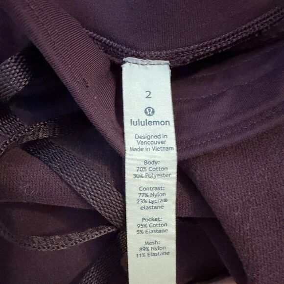 Women Lululemon Get Going Jogger 28.5" Medium Rise in Black Cherry Size 2 - Picture 6 of 6